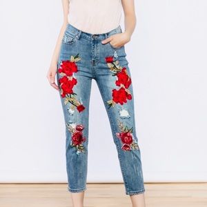 jeans denim women’s medium roses embroidered distressed high rise feminine